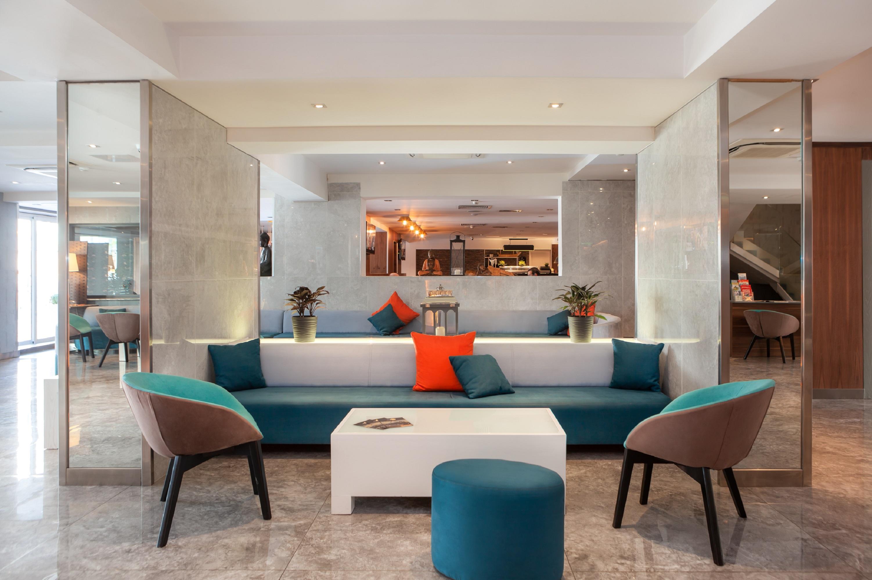 Hotel Bora Bora Ibiza Malta - Music - Adults Only 18